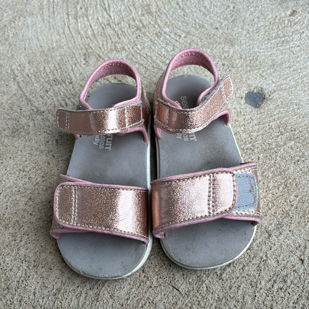 Toddler See Kai Run Basics Logan Fisherman Sandals gently used size 7